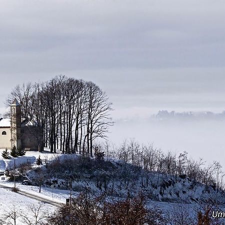 La Commedia Della Pentola Guest House Lu (Piedmont) Екстериор снимка